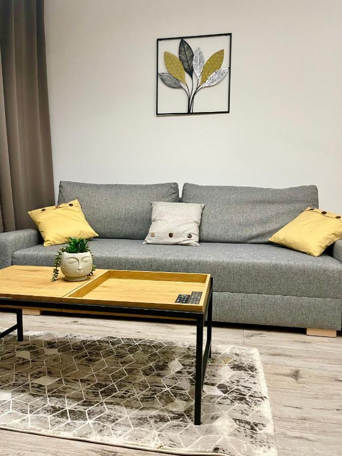 Apartments Sleep & Go Modlin Airport Новий-Двір-Мазовецький Екстер'єр фото